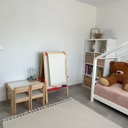 Maison A Cinq Minutes De Colmar דירה *